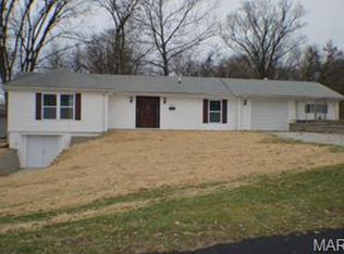 1017 Ann St, Festus, MO 63028