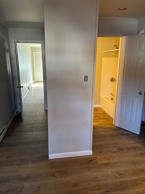 2nd image of 1807 Stonegate Dr #106