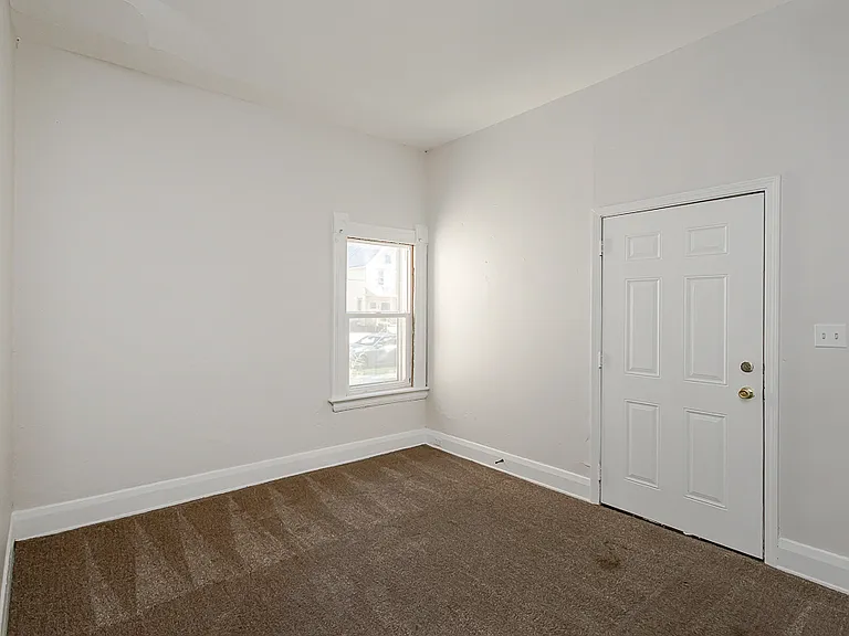 248 Kenilworth Ave #1 — Photo 3