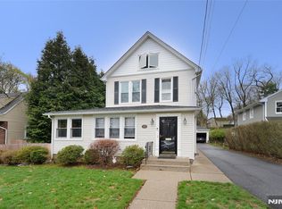 188 S Highwood Ave, Glen Rock, NJ 07452