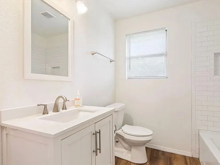 316 Cranbrook Dr — Photo 15