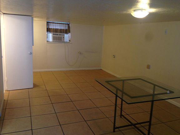 3rd image of 11102 Peachtree Dr