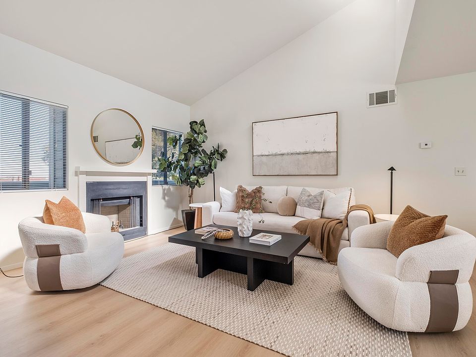 1st image of 214 Apollo APT 3