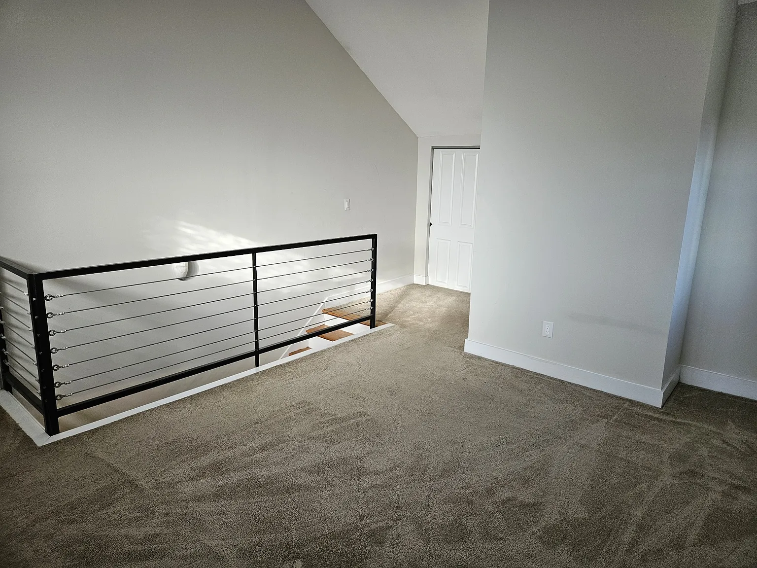 1 bed, 825 sqft, $1,225 — Photo 4