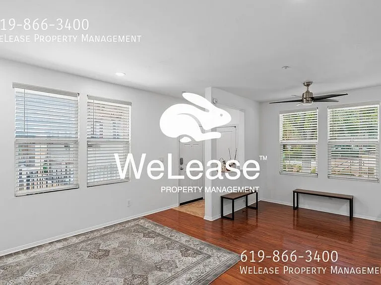 4300 Newton Ave #8 — Photo 10