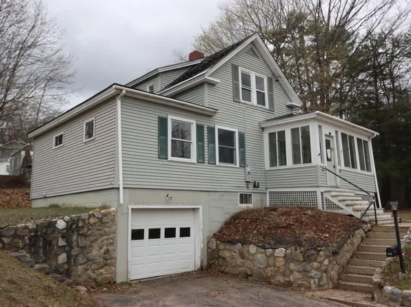 636 Spring Avenue, Rumford, ME 04276