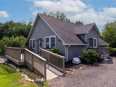 138 Ward Avenue, Moosup, CT, 06354