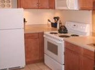 2728 N Hampden Ct APT 205, Chicago, IL