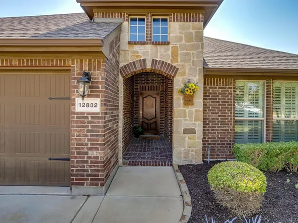 12832 Breckenridge Ct, Fort Worth, TX 76177