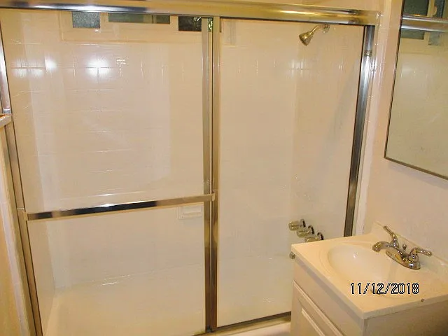 414 E Sola St #4 — Photo 7