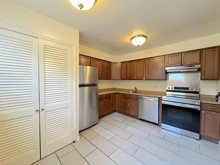6804 Perry Penney Dr #100 — Photo 7
