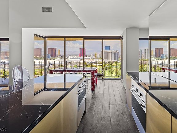 3rd image of 3111 Bel Air Dr Unit 27E