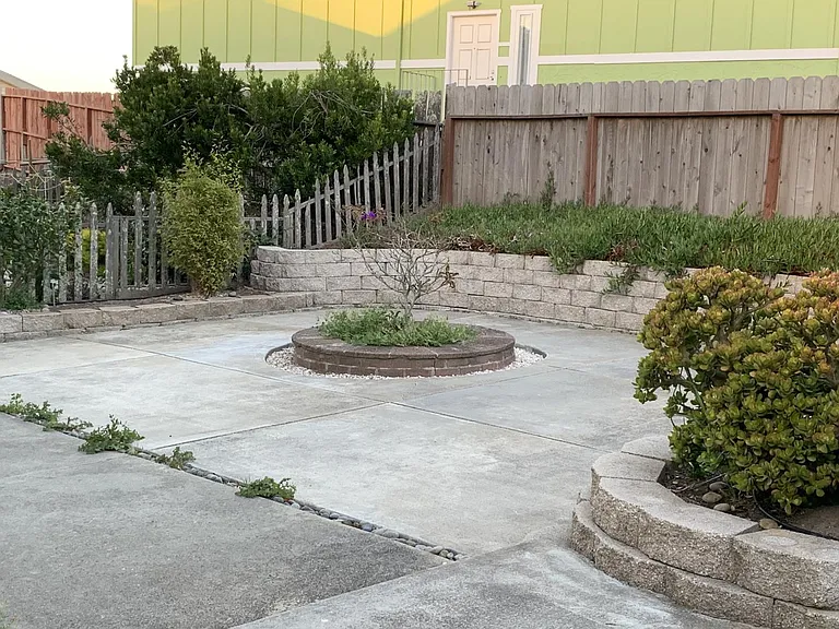 57 Lycett Cir #A — Photo 2