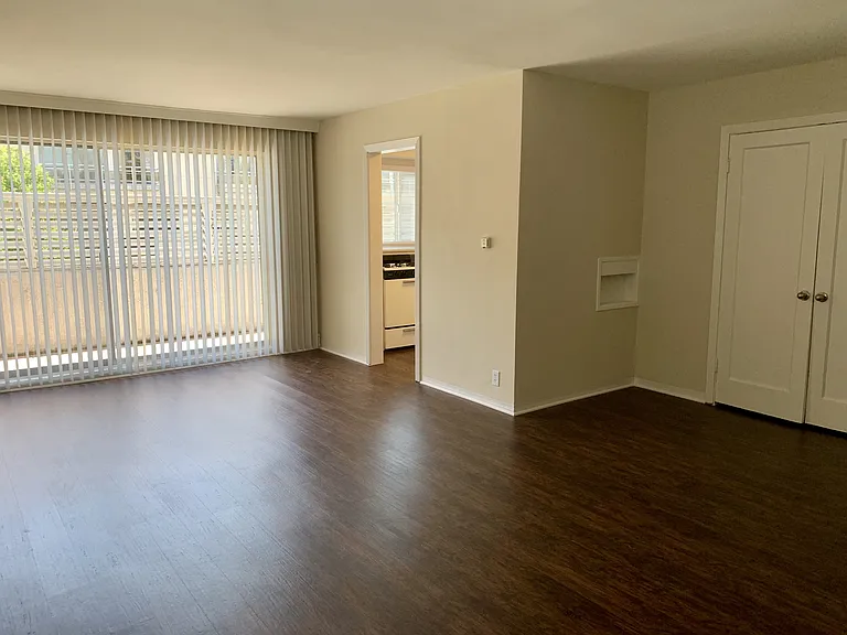 Woodruff Apartments — Photo 18