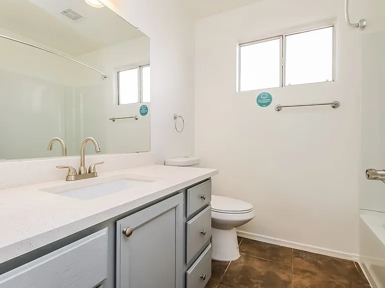 4119 E San Pedro Ave — Photo 14