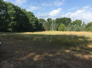 Hidden Medow Dr, Howell, MI 48844