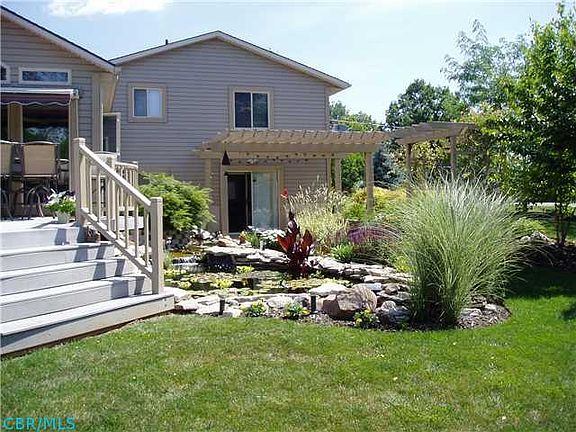 3rd image of 2287 Pawnee Dr