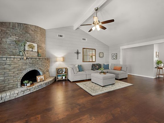 5th image of 2709 Burnwood Ct