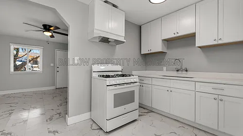 2141 E 16th St Photo 1