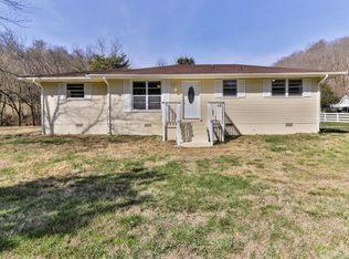 5637 Snow Creek Rd, Santa Fe, TN 38482