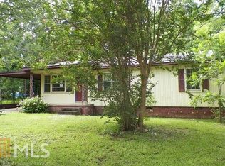 315 Lincoln Dr, Tennille, GA 31089