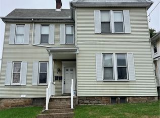 105 E Hallam Ave, Washington, PA 15301