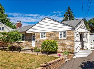 50 Pine St, Newington, CT 06111