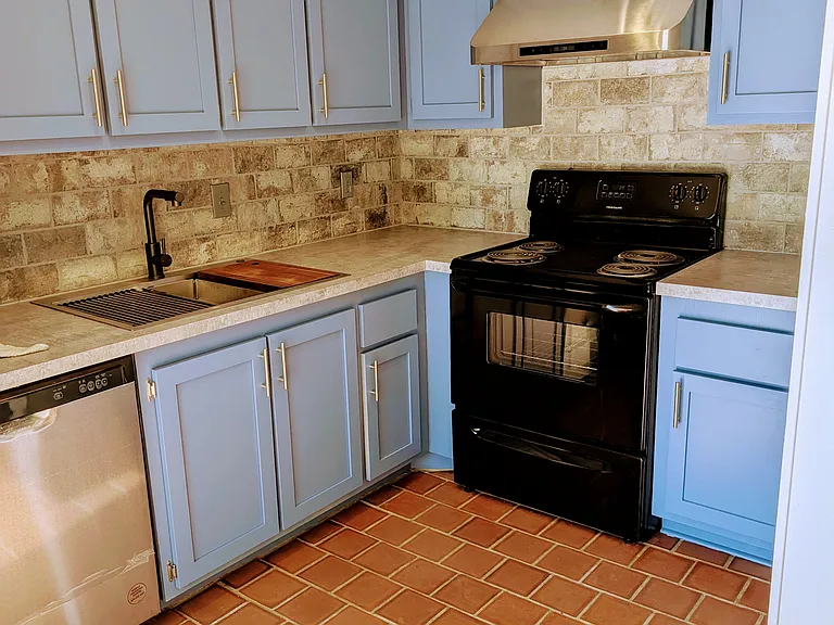 1713 Park Meadows Dr #4 — Photo 4