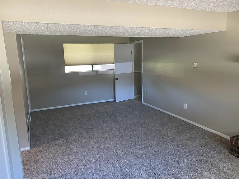 7533 W Quarto Ave — Photo 10