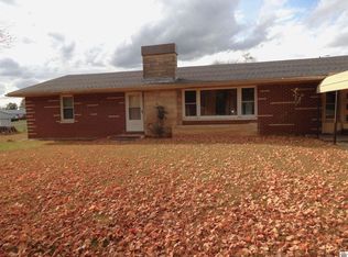 725 Radio Rd, Almo, KY 42020