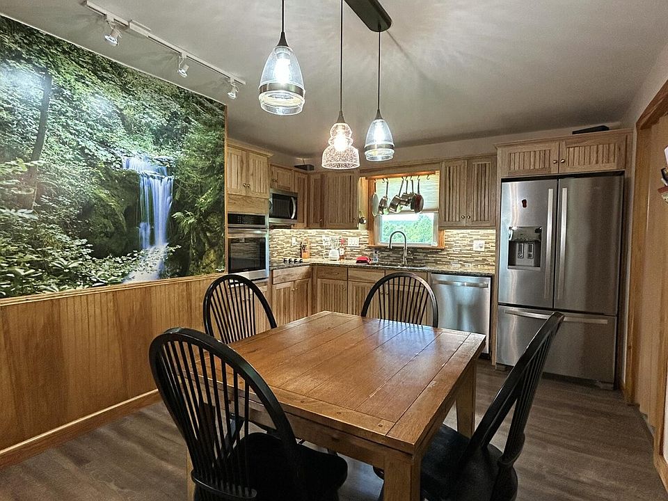 16th image of 1038 Newton Ln