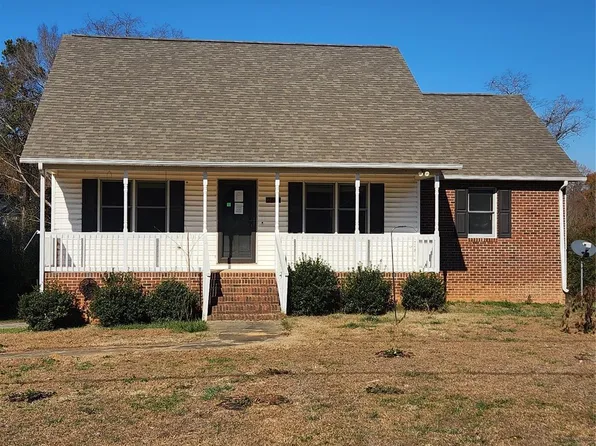 2617 Plantation Way, Albemarle, NC 28001