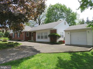 2 Vera Ln, Conshohocken, PA 19428