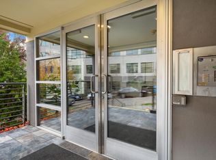 210 E Blaine St APT 206, Seattle, WA 98102