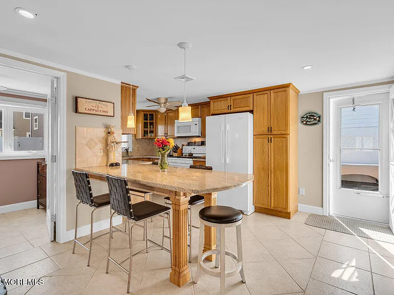 102 W Colony Rd — Photo 34
