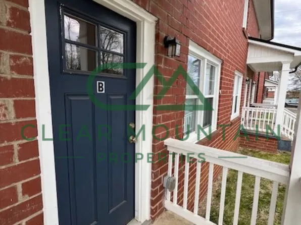 411 Hagood St #B, Greenville, SC 29601