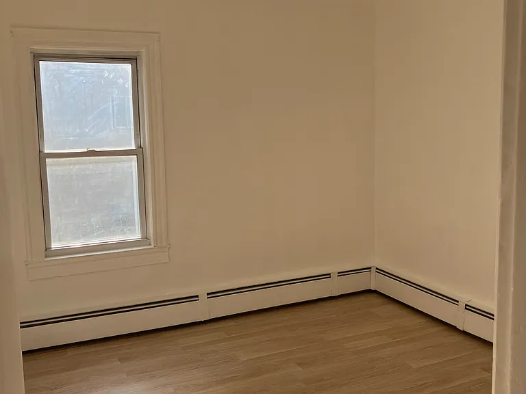 42 Garfield St #2 — Photo 10
