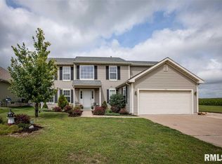 410 Meadow Brook Ln, Colona, IL 61241