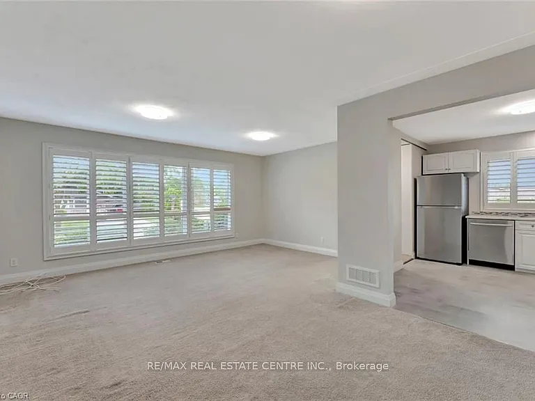 6 Ruskview Rd #1 — Photo 6