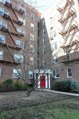 Sold by Camelot Realty Group | media 7