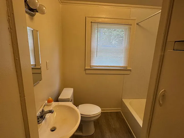 408 Ross Grove Rd E — Photo 11