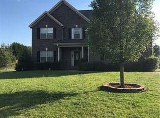 191 Winter Flake Dr, Statesville, NC 28677