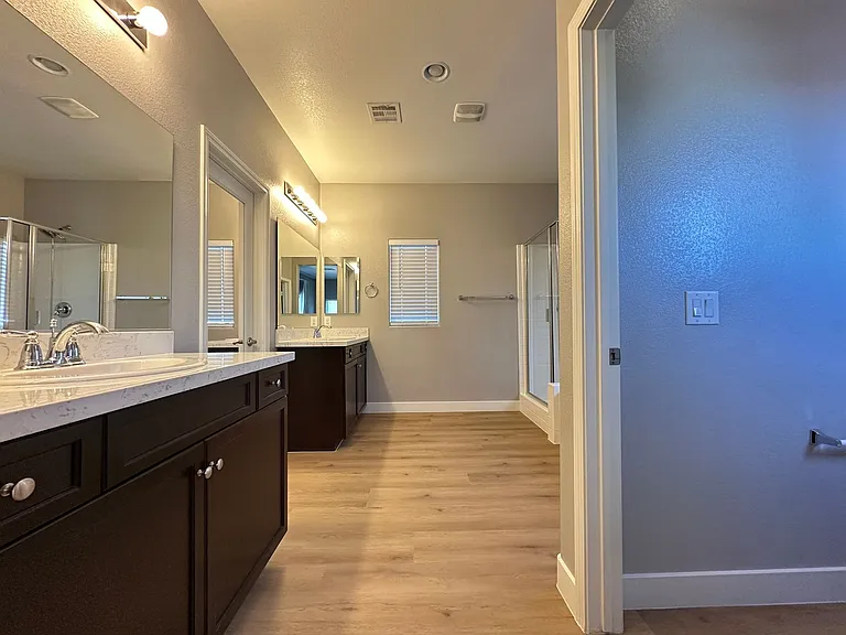 5869 Amber Mesa St — Photo 14