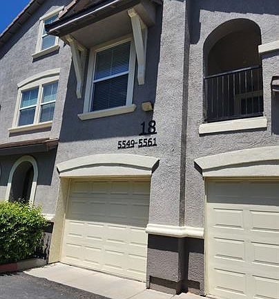 3rd image of 5561 Tares Cir #1