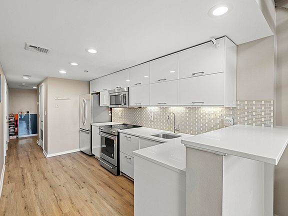 5th image of 689 Luis M Marin Blvd #507