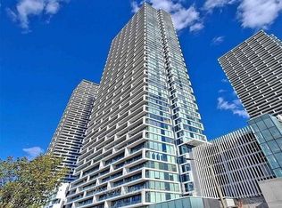 950 Portage Pkwy #4001, Vaughan, ON L4K 4Z4