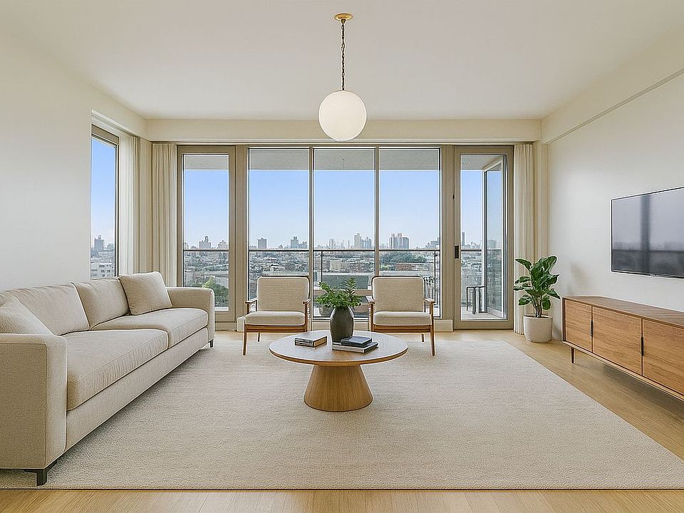 1st image of 144 N 8th St APT 10B