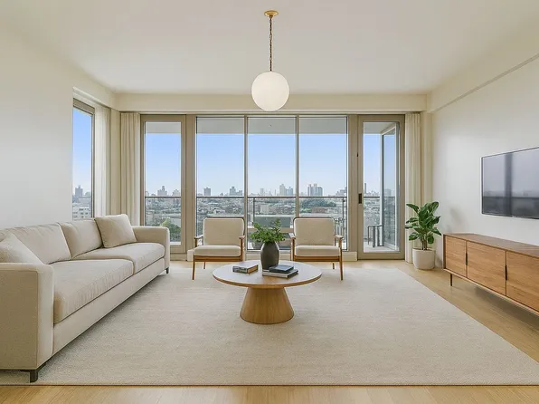 144 N 8th St APT 10B, Brooklyn, NY 11249