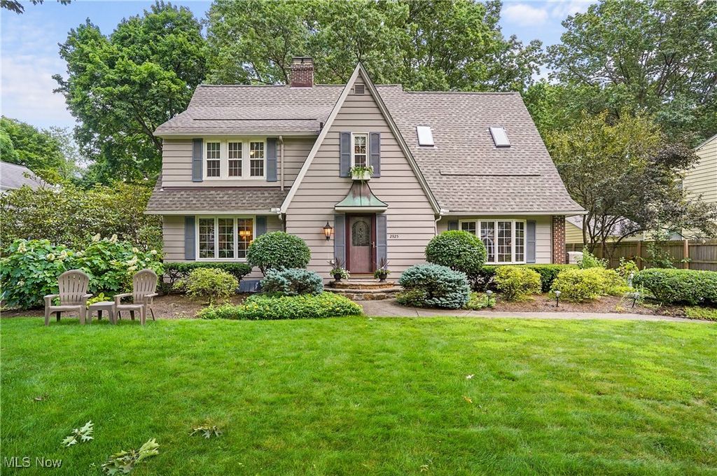 Real estate listing image