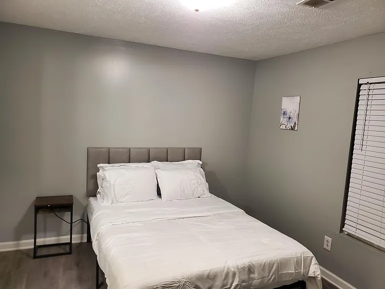 729 Colleton St #729 — Photo 30